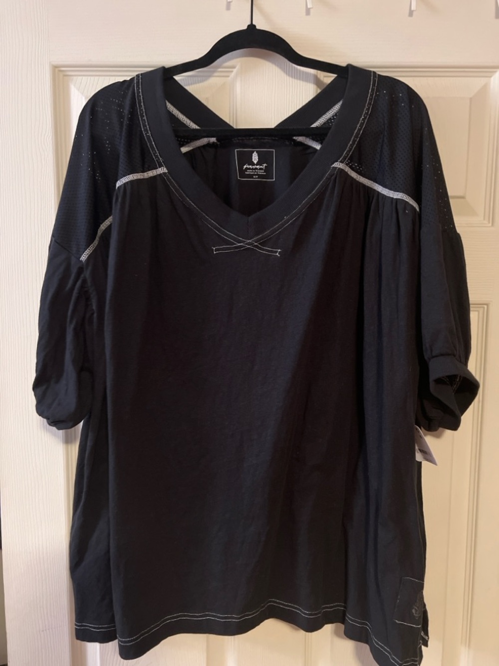 Free People Movement Oversized V Neck Athletic Tee Black NWT